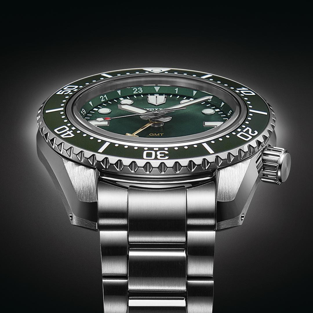 Seiko Prospex 42mm Green Dial Silver Stainless Steel Bracelet